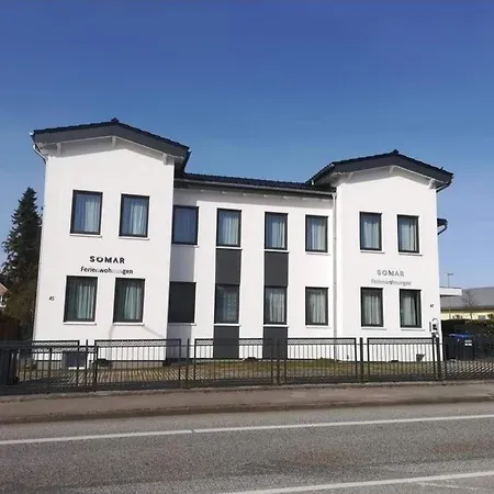 Ostsee-ferienapartment-fuer-2-3-personen-mit-flat-tv-wlan-und-parkplatz * 뤼베크